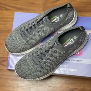 Sport by Sketchers 6.5